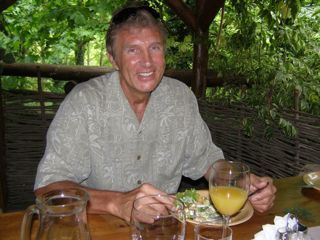 Date this charming United States man PaulB from Victor US14086