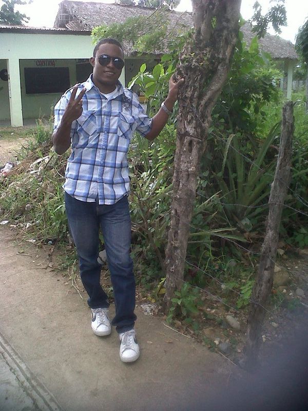 Date this lovely Dominican Republic man Dewin from Santiago DO15170