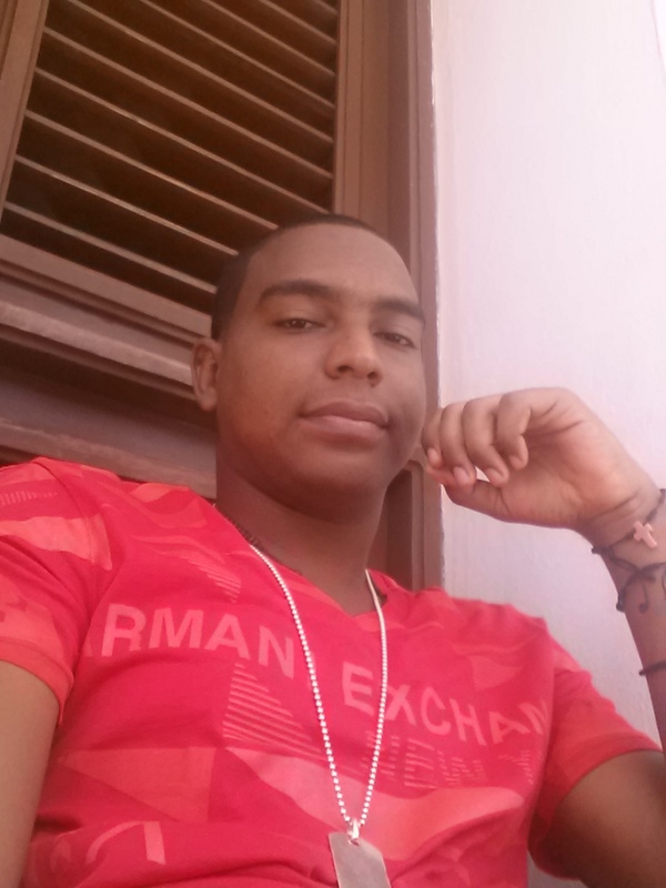 Date this attractive Dominican Republic man Alvaro from Santo Domingo DO15172