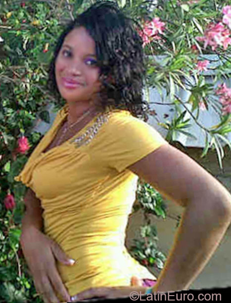Date this passionate Jamaica girl Natalee from Manchester JM1108