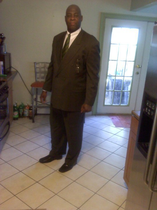 Date this lovely United States man Humphrey from Central Islip US14183