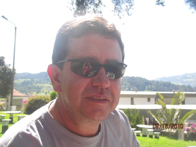 Date this georgeous Colombia man Antonio from Bogota CO12975