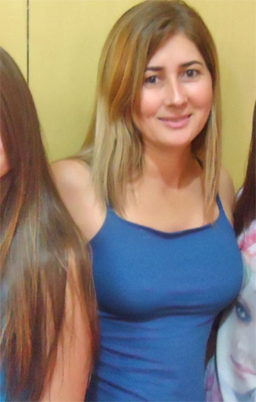Date this hot Brazil girl Vilma from Mantena BR7823