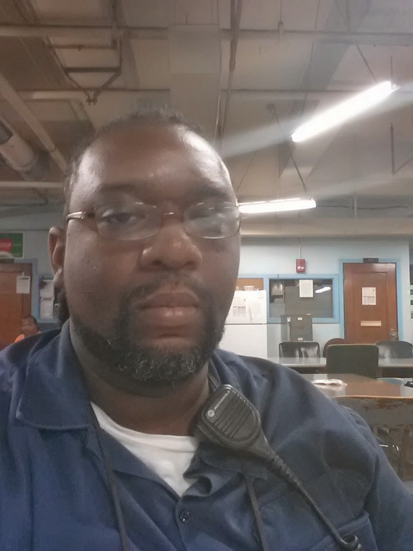 Date this nice looking United States man Randy from Saint Louis US14348