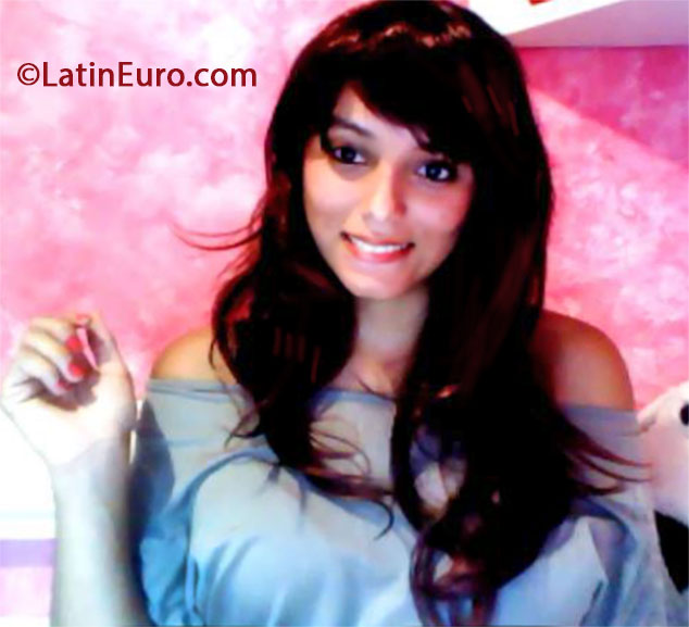 Date this attractive Brazil girl Kate from Belo Horizonte BR7940