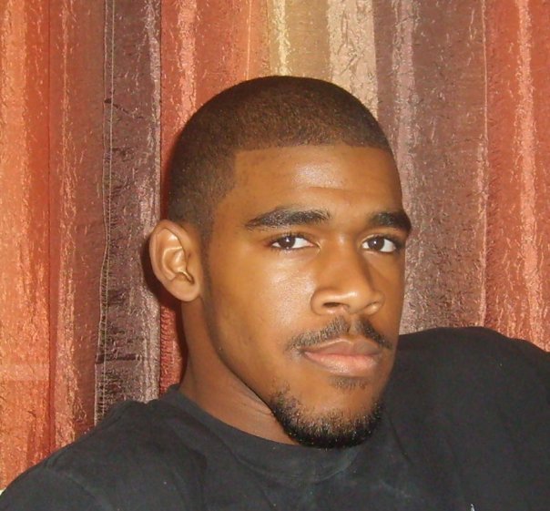 Date this foxy United States man J.D. from Fort Myers US14395