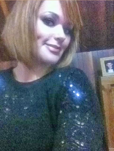 Date this passionate Brazil girl Alissandra from Curitiba BR8056