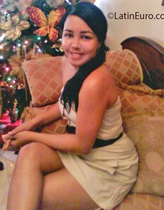 Date this exotic Dominican Republic man Kathy from Santo Domingo DO17075