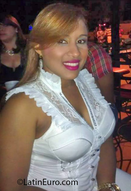 Date this funny Dominican Republic girl Rosaura from Santiago DO17108