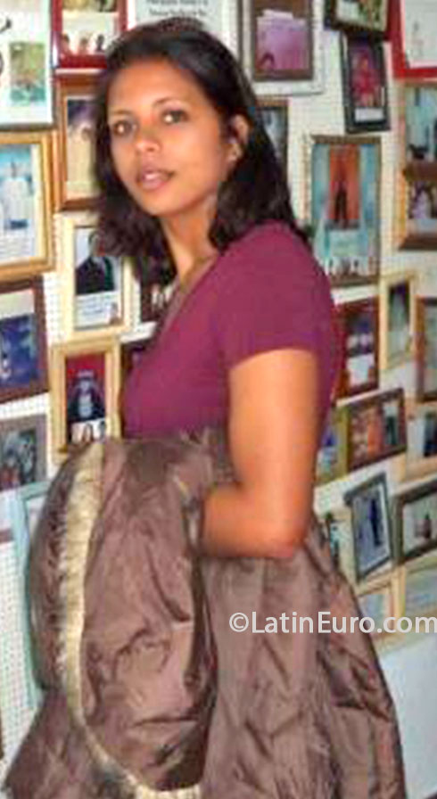 Date this good-looking Brazil girl Shauna from Rio De Janeiro BR8096