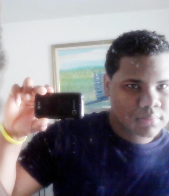 Date this athletic Dominican Republic man Adonis from Santo Domingo DO17509