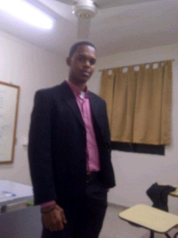 Date this young Dominican Republic man Julio cesar mar from Santo Domingo DO17616