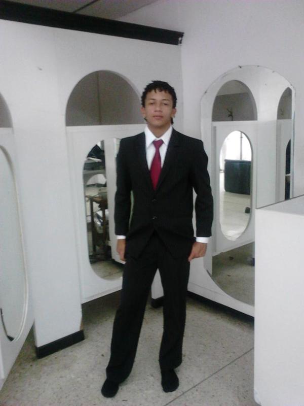 Date this sensual Colombia man Brayan andres from Palmira CO14428