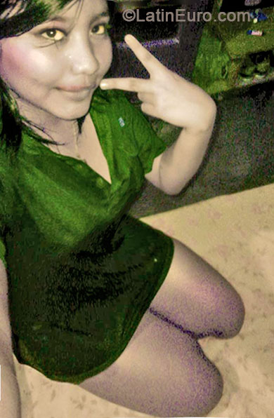 Date this exotic Mexico girl Alexis Martinez from Oaxaca MX1246