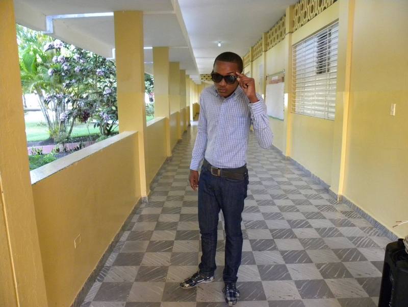 Date this athletic Dominican Republic man Adriano from Salcedo DO18210