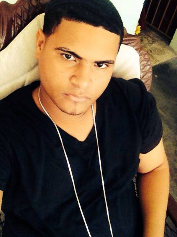 Date this georgeous Dominican Republic man Raldy torres from Santo Domingo DO18699