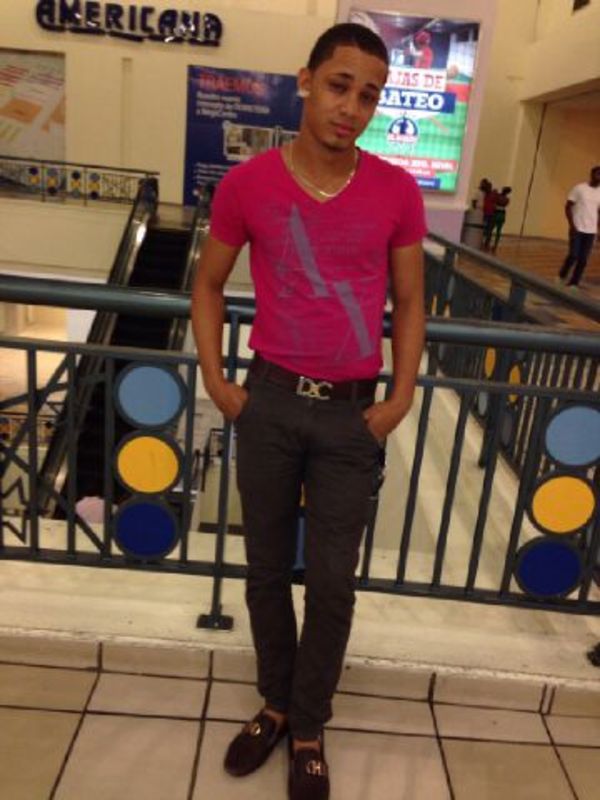 Date this hard body Dominican Republic man Bladimir from Santo Domingo DO19000