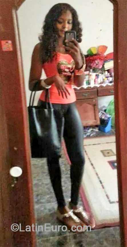 Date this charming Jamaica girl Shene from Portmore JM1834