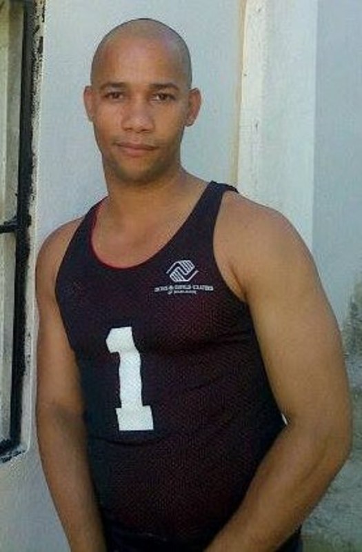 Date this pretty Dominican Republic man Willy from Santodomingo Oeste DO19288