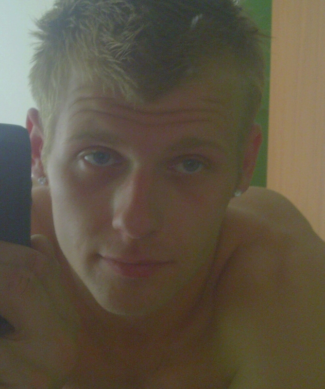 Date this sensual Netherlands man Koen1991 from Leiden NL243
