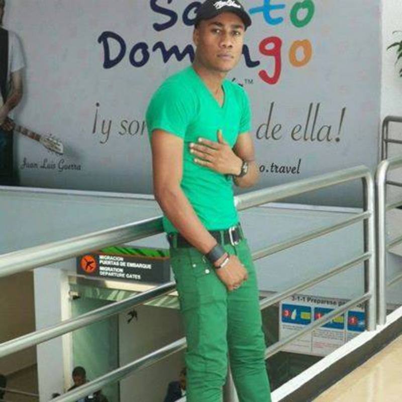 Date this stunning Dominican Republic man Cajuste barthle from Santo Domingo DO19657