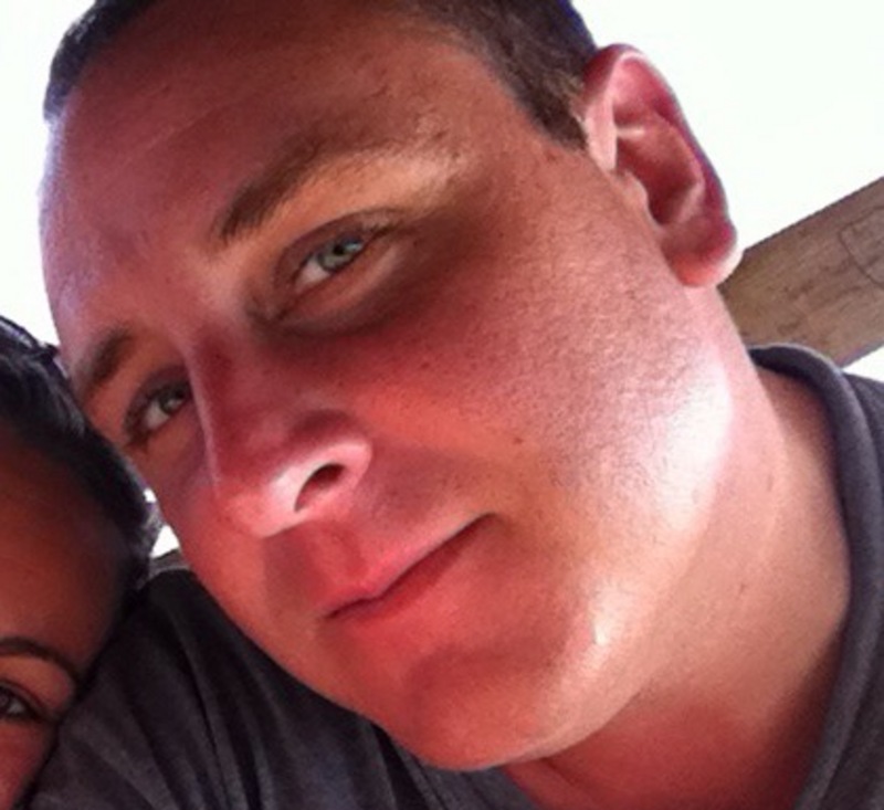 Date this gorgeous United States man Eric from Orlando US15289