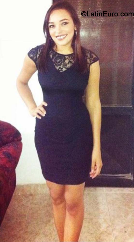 Date this funny Colombia girl Viviana from Yopal CO16491