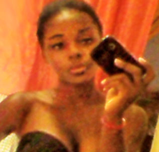 Date this hot Brazil girl Thayane from Rio De Janeiro BR8958