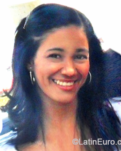 Date this fun Colombia girl Jazmn from Barranquilla CO15926