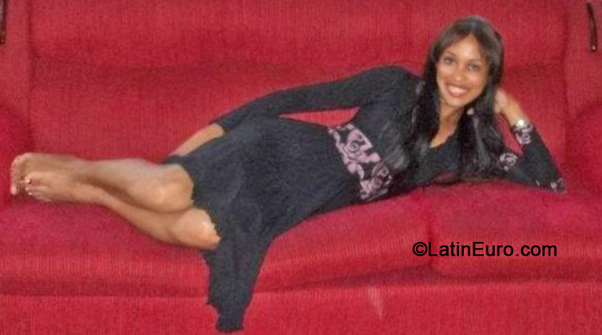 Date this exotic Brazil girl Fernanda from Rio de Janeiro BR8965