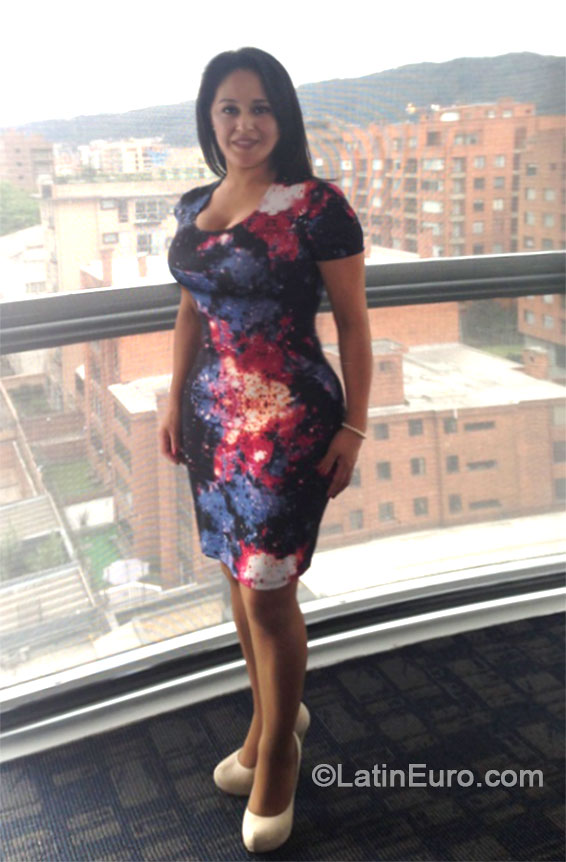 Date this good-looking Chile girl CLAUDIA from santiago de chile CO18259