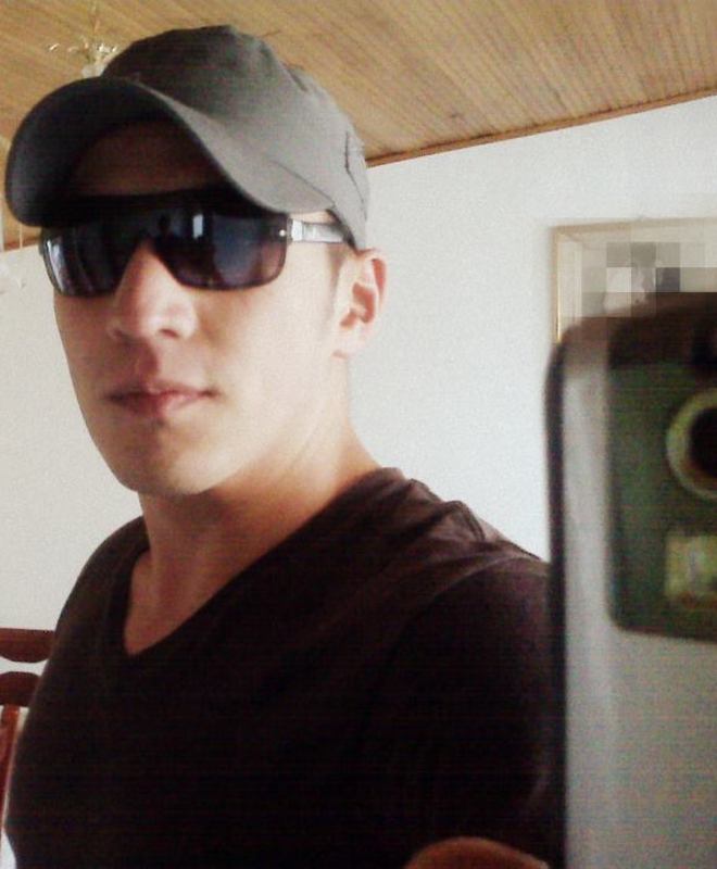 Date this delightful Colombia man Harrison from Medellin CO16066