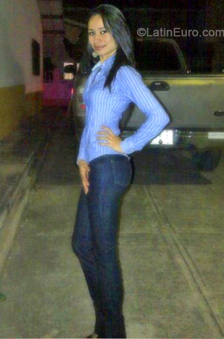 Date this gorgeous Honduras girl Griselda Miguel from Copan HN1211