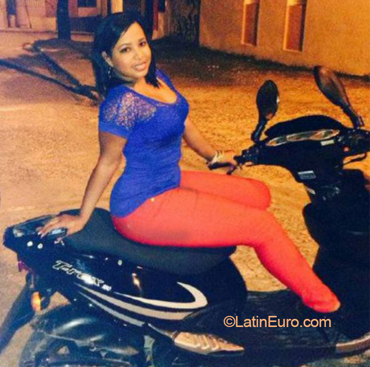 Date this fun Dominican Republic girl Yanara from Higuey DO32738