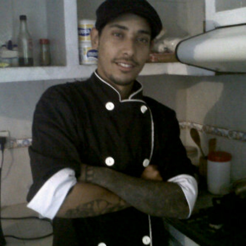 Date this nice looking Venezuela man Alonso from Caracas VE316