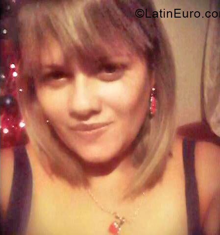 Date this fun Honduras girl Cynthia from La Ceiba HN1293