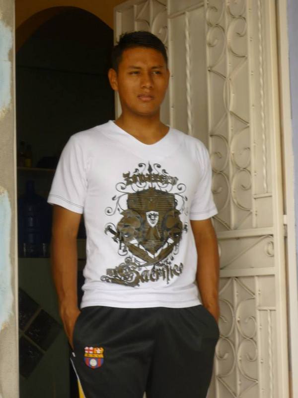 Date this nice looking Colombia man Andres from Bogota CO16992