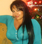 attractive Colombia girl Vivi from Cali CO17015
