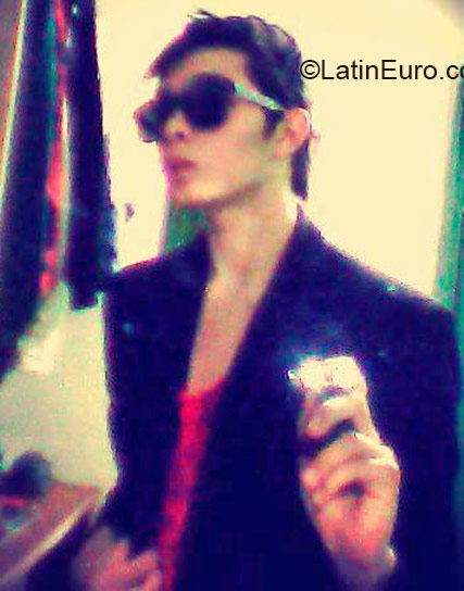 Date this cute Colombia man Ryan from Bogota CO17069