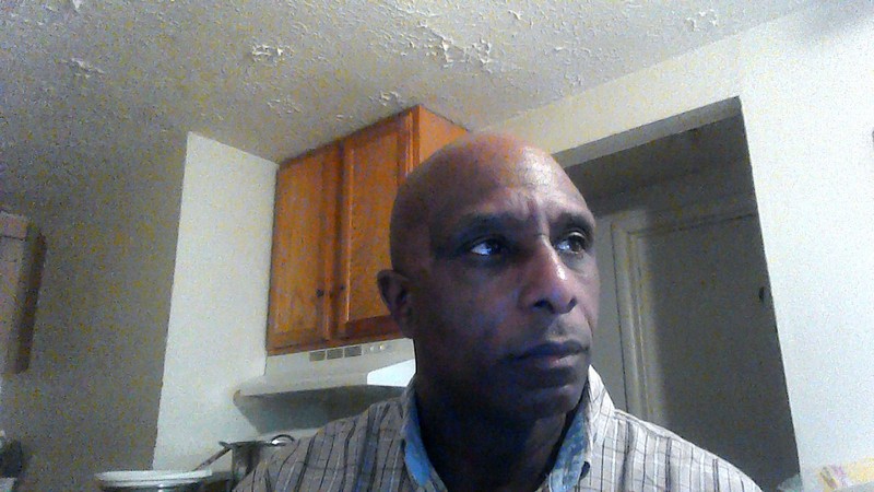 Date this tall United States man Ernest from Danville US15957