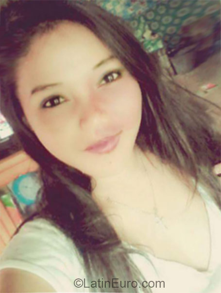 Date this tall Philippines girl Wang from Cagayan De Oro City PH764