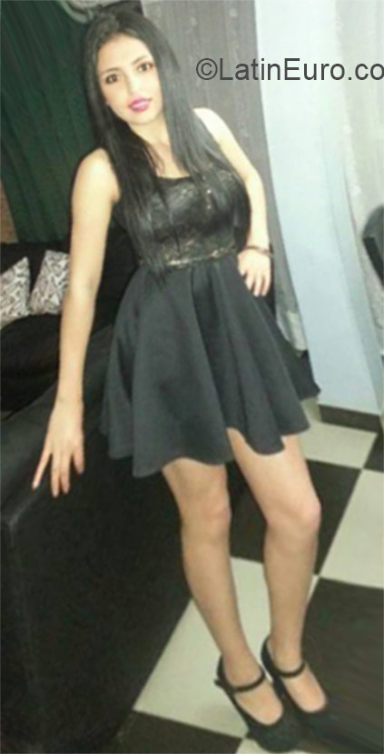 Date this hot Colombia girl Katherin from Bogota CO17286