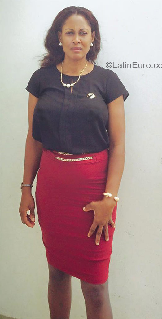 Date this athletic Jamaica girl Kathy from Montego bay JM2035