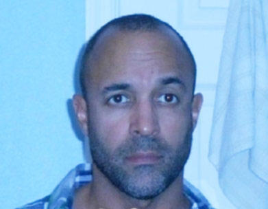 Date this happy Colombia man Sonnel from Medellin CO17391