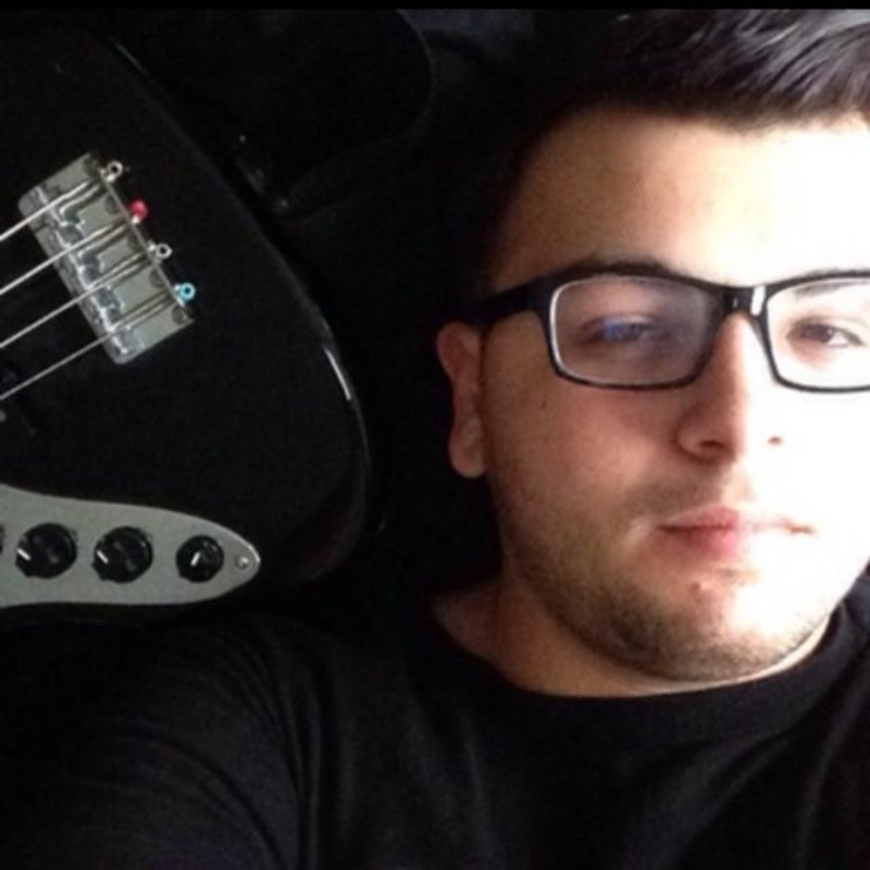 Date this athletic United Kingdom man Maroune from Reading GB809