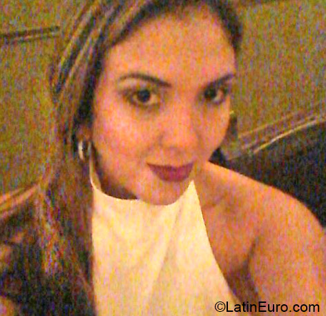 Date this attractive Panama girl Sandy from Panama City PA777