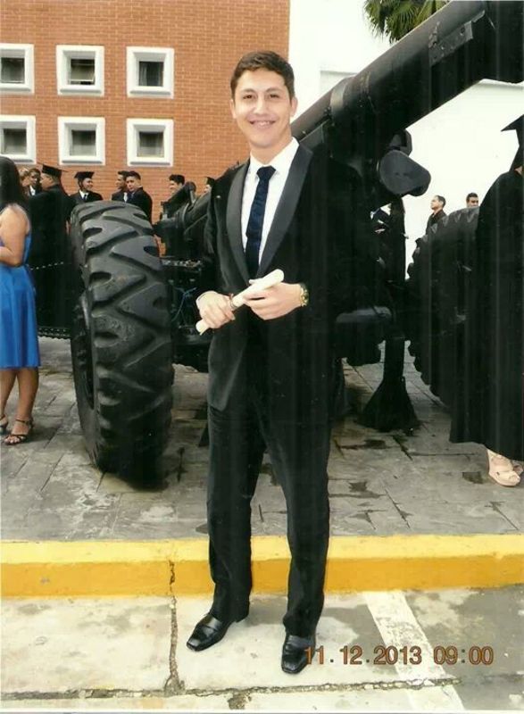 Date this hot Venezuela man Kenywest from Caracas VE535