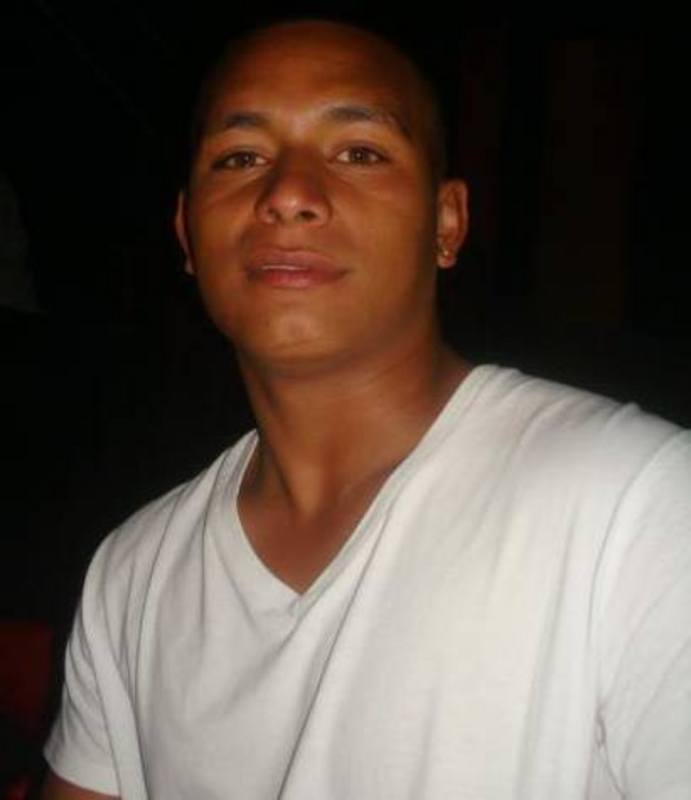 Date this stunning Colombia man Santiago from Medellin CO17695