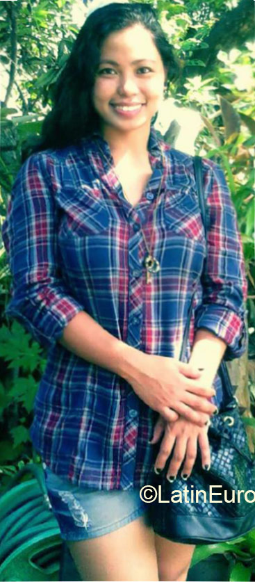 Date this lovely Philippines girl Mariafie from Manila PH796