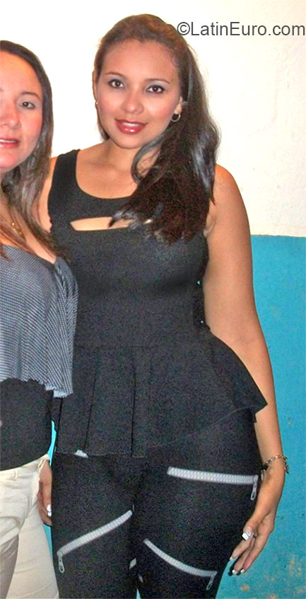 Date this passionate Venezuela girl Teresa from Calabozo VE568